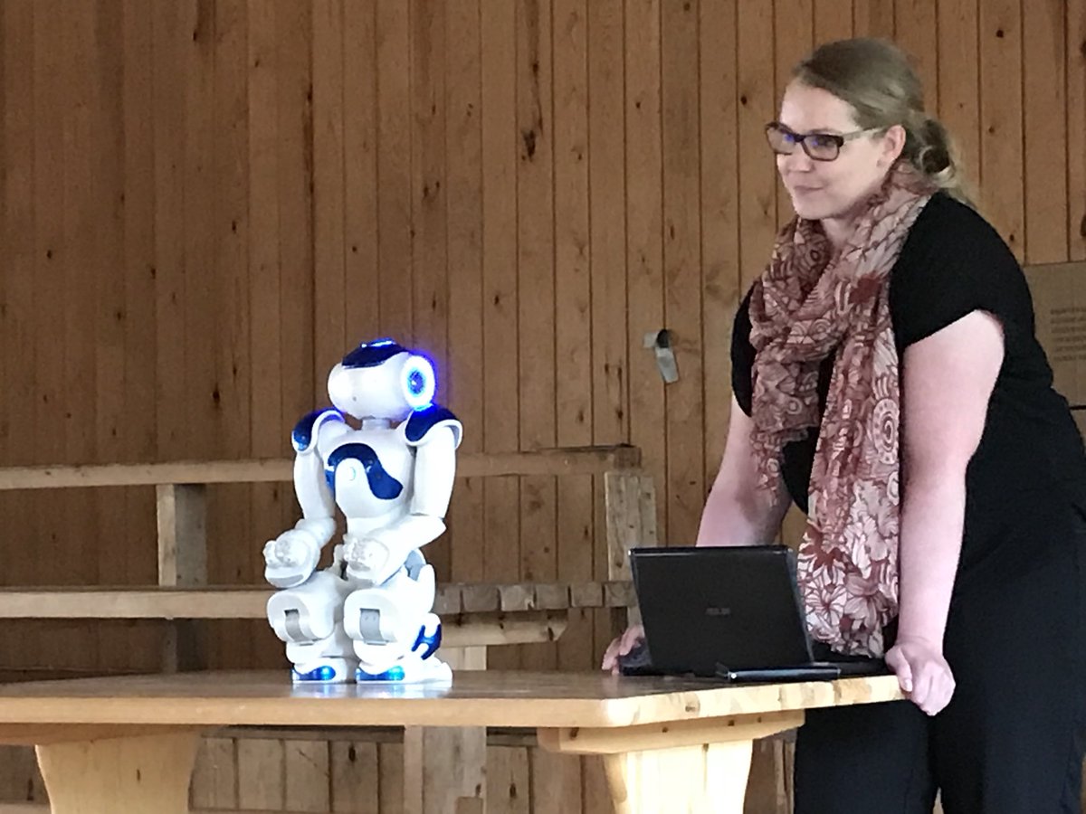 krista_toivonen's tweet photo. Leiriseikkailupäivä #pitkis2018 #luontoliikuttaa #iloaelämään #sataedu #samk #hype-hanke #kupit nurin pilotti #mototiles #poriliikkuu #titus #pori https://t.co/TGfSPEiviv