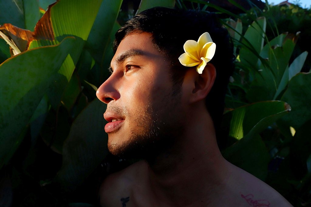 Flower Boy... 🌼🌼🌼
#seminyak #seminyakbali #bali #indonesia #travelgram #travel #traveler #wanderlust #wheninbali