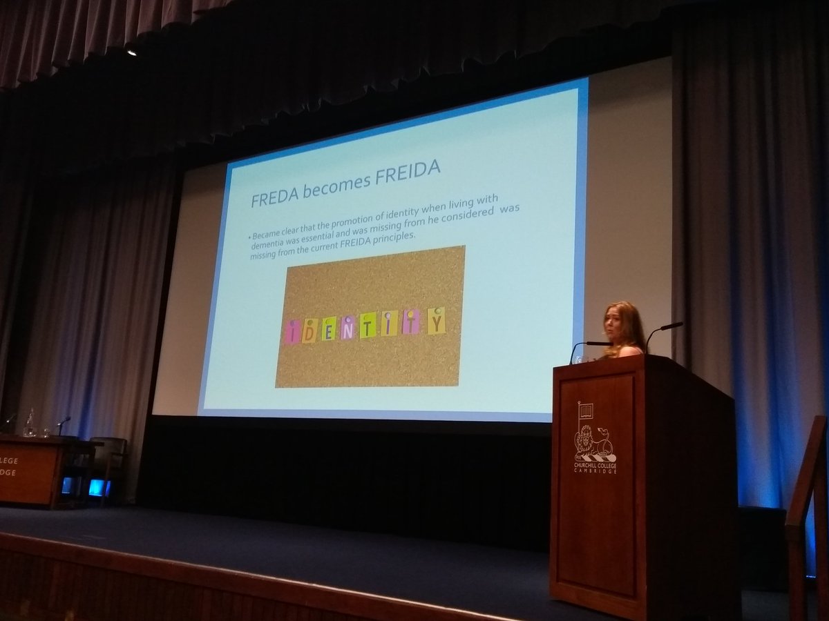 rebeccapoz's tweet photo. Frustrations at #HumanRights in #dementia being promoted at policy level, but not trickling down to everyday practice. @sarahbutchard's public engagement showed importance of #Identity to the human rights of people with dementia #fpop2018 @2018FPOP @fpopchair https://t.co/uimTvv85zP