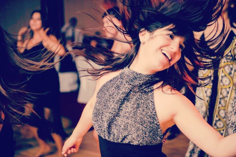 MagaOrtuzar's tweet photo. Como amo bailar!!! #Love #lovedance #lovedancing #lovedancer #bailar #amarbailar #dancelover #dancelife #dancelovers #felizmartes https://t.co/vTV6AiqysS