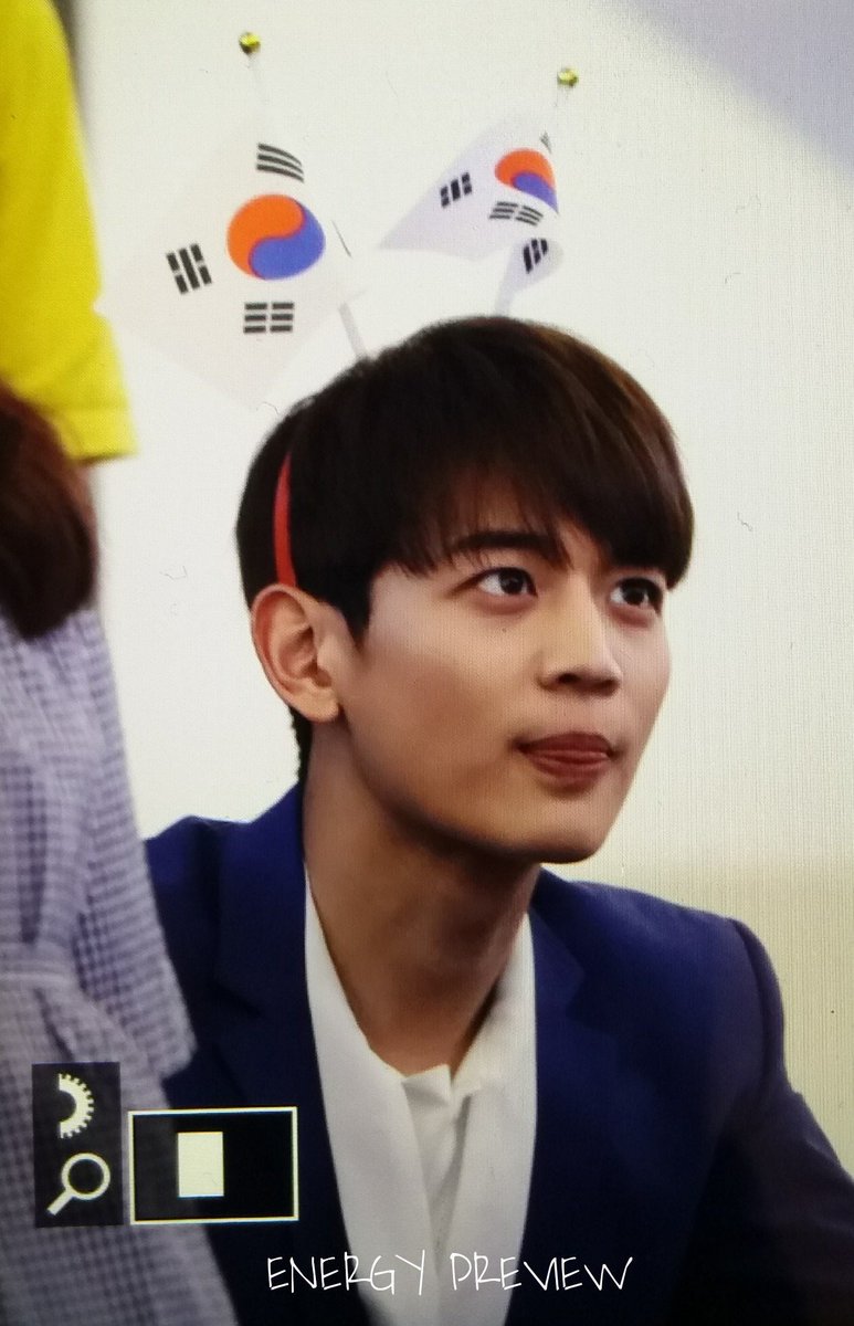 _shinee5's tweet photo. ぇええええええかわいい😭😭😭 https://t.co/U1bnzWM7S4