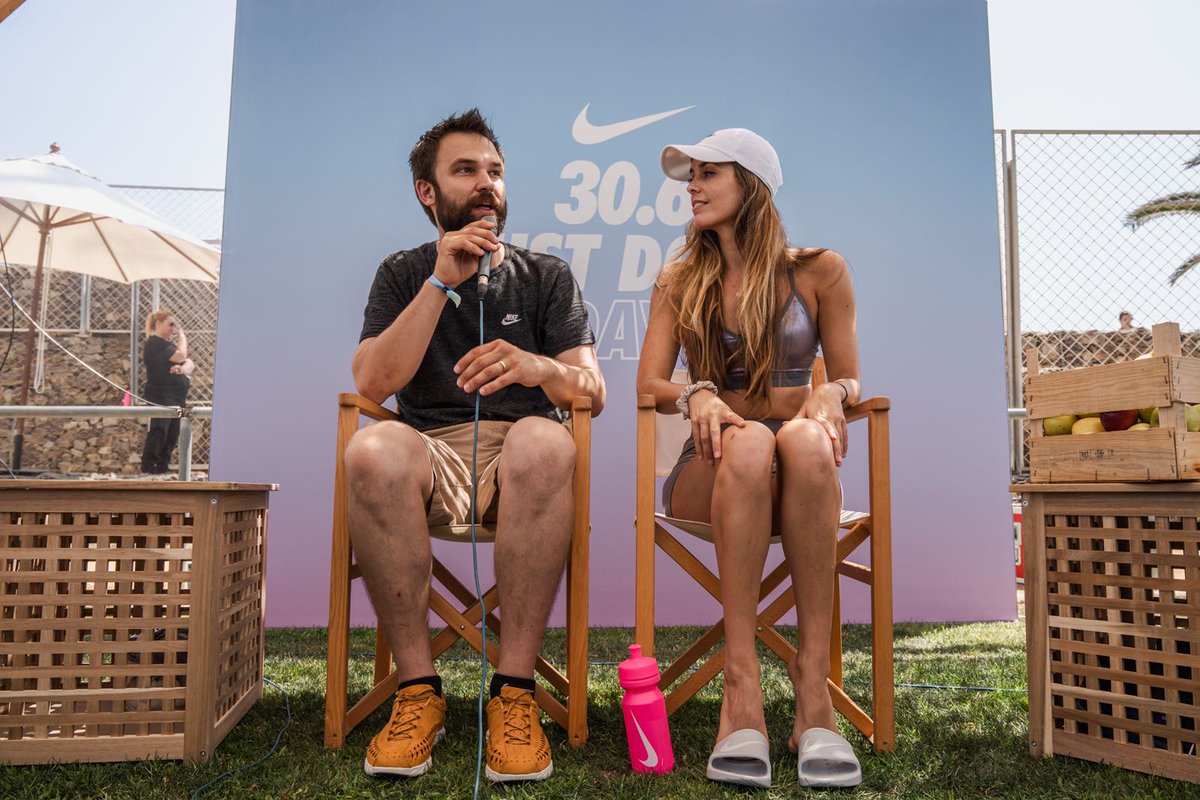 onacarbonell's tweet photo. El sábado me lo pase en grande con mis amigos de @nike haciendo #suppilates y contando mi experiencia! Como me gustan los deportes de agua 💦❤️ @nikewomen 
#JustDoItDay
#JustDoItBCN #bcnfestivalofsports #nike #wave #sunday #remember #summer #water https://t.co/zptwMf4sQ8