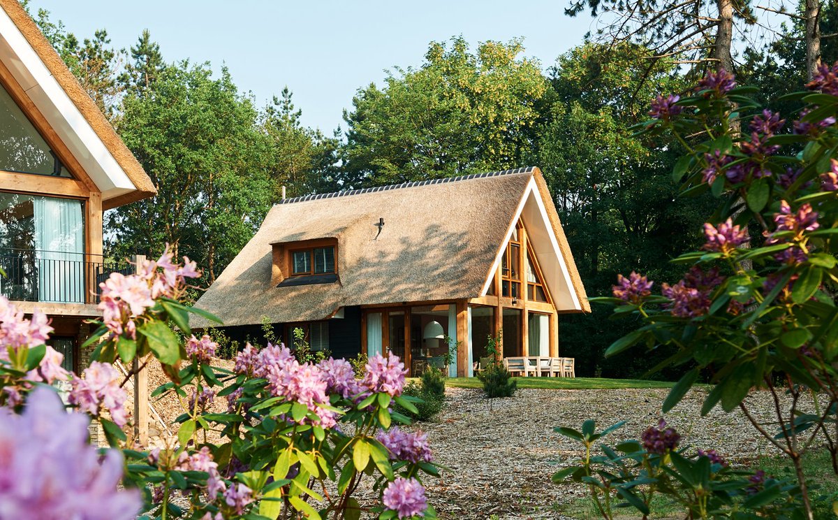 Aankondiging:  In september starten we met de bouw van de eerste 30 villa's in Familieresort PUUR Exloo.  Meer weten?  Lees meer in onze nieuwsbrief: ow.ly/FpaG30kMML8