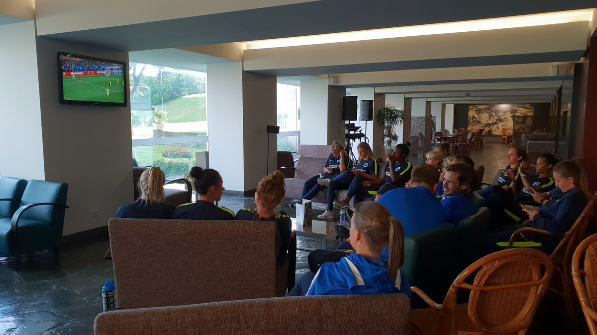 BHAFC's tweet photo. 📸 The Albion women's first-team squad are cheering on @England here at their pre-season training camp in Portugal. 🇵🇹 

#BHAFC https://t.co/B3eaYBNqka
