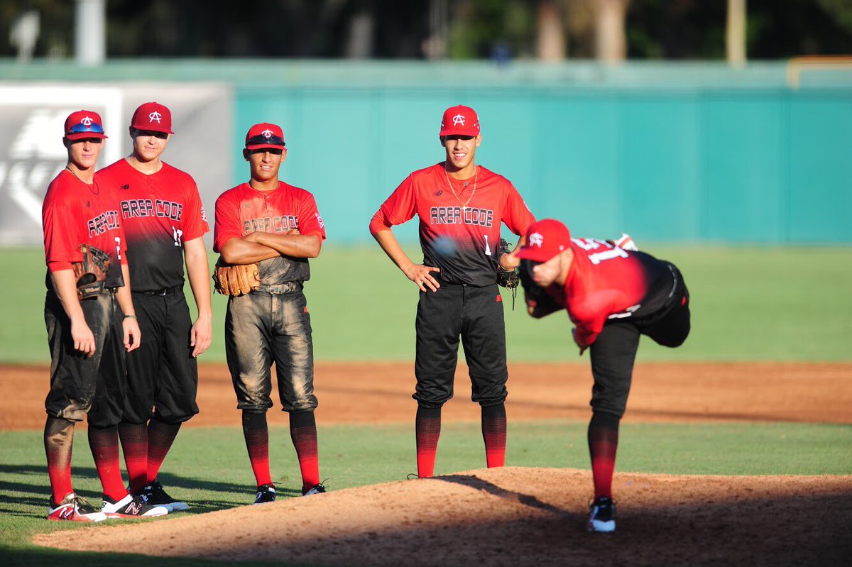 AreaCodeBSB's tweet photo. The @Reds roster is posted! Click the link below to see what kind of power the boys from the 4 corners are brining this year!! โพ๏ธ๐ตโ๏ธ #AreaCodeGames2018
https://t.co/0LDTGiY0el https://t.co/gmR09uyACB