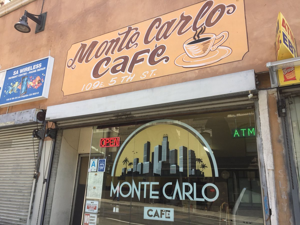 LAPDMarcReina's tweet photo. Just a simple meet and greet with the new owner of the Monte Carlo Cafe located in the @HistoricCore #BuildingRelationships https://t.co/gbsxhJGXPA