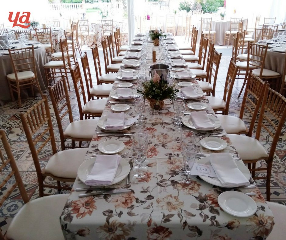 cateringya's tweet photo. Cuando encuentras a esa persona especial para compartir el resto de tu vida. ¡Hay que celebrarlo! Así de preciosa fue la boda de J&amp;C en Villa "María Bonita". Felicidades pareja. 🥂
#BodasConEncanto #BodasConLove #TuBodaConCateringYa  #Crevillente #FincasConEncanto https://t.co/hvtw37Q2NZ