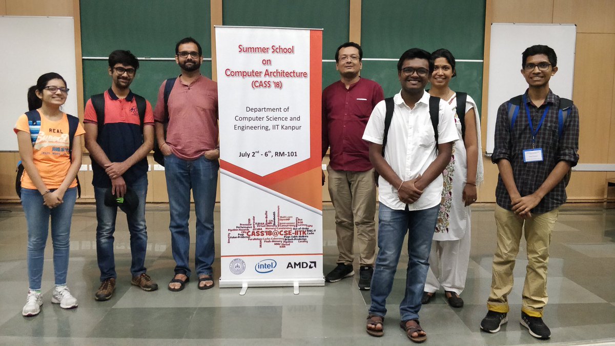 iamalsaher's tweet photo. The TAs and Teachers #CASS2018 https://t.co/t26tt56K1A