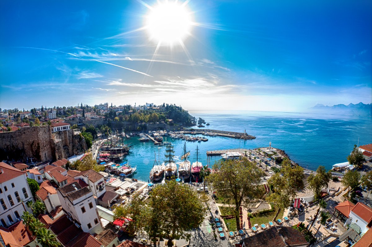gretzcom's tweet photo. Die Südküste der Türkei, auch bekannt als die Türkische Riviera, zeichnet sich durch Sandstrände, an denen man acht Monate im Jahr schwimmen kann, herrliche Landschaften und eine Vielzahl von historischen Stätten aus. #Turkey #HomeOf #Türkischeriviera https://t.co/6sId4M093e