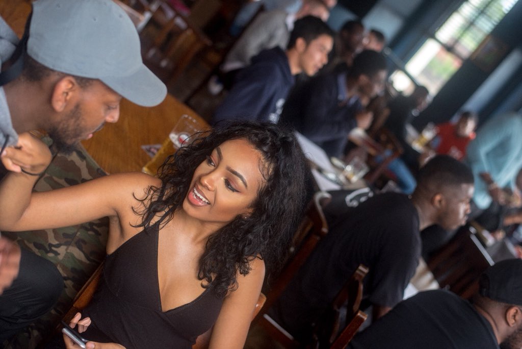 UncleFemz's tweet photo. Last month we hosted our first live show #FourPointPlayLive which was a big success. We have more events in the pipeline so stay tuned @fourpointplayuk #nbauk #nbatwitter https://t.co/nlRczK22zS