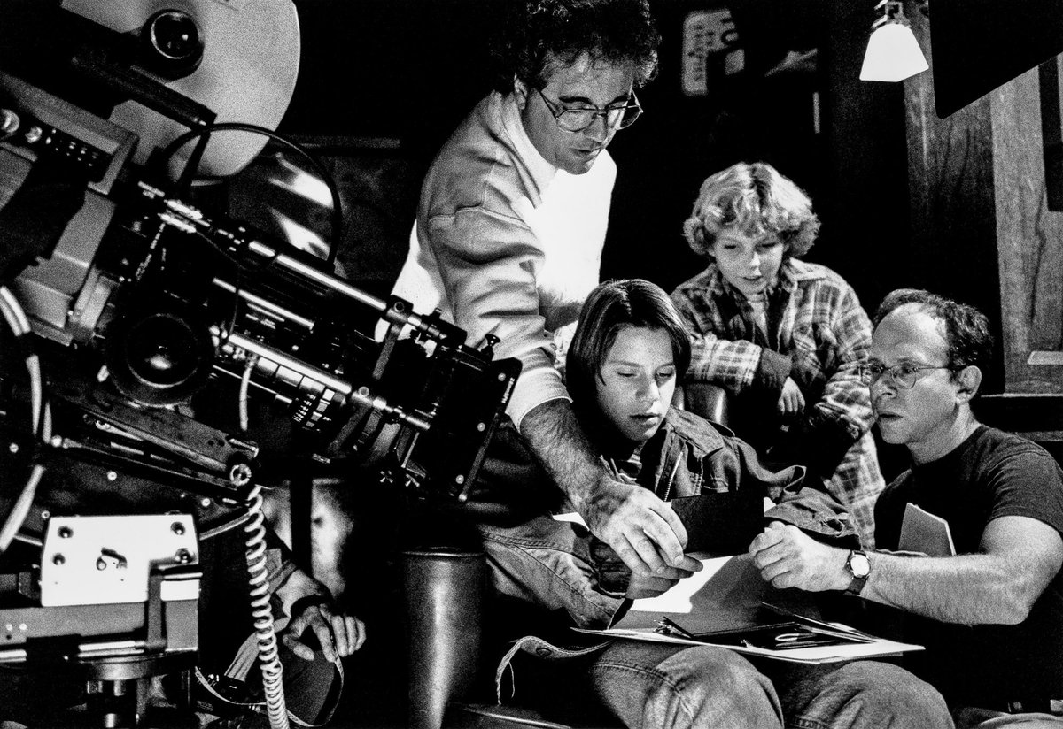 justinshenkarow's tweet photo. Fun behind the scenes shot on filming #eerieindiana with the brilliant @BobBalaban directing and working with #omrikatz and #francisguinan
credit the amazing on set photographer #frankschaefer
#takemebacktuesday #reboot #onset #workingactor #theater https://t.co/FuLr6manjS
