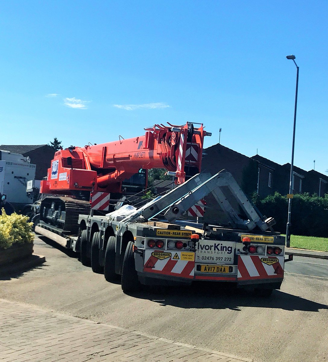 AGDEquipment's tweet photo. One of of our brand new #Marchetti Roma 55 tons capacity #TelescopicCrawlerCranes on its way to the M6 for @VolkerWesselsUK #VolkerGroundEngineering working for @kierconstruct courtesy of our heavy haulage partners @IvorKingPiling https://t.co/Z0AzajIMSF