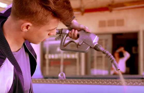 Le clip de Double Check va bientôt atteindre les 10 000 vues ! Voir ici : youtube.com/watch?v=YEEZOp…