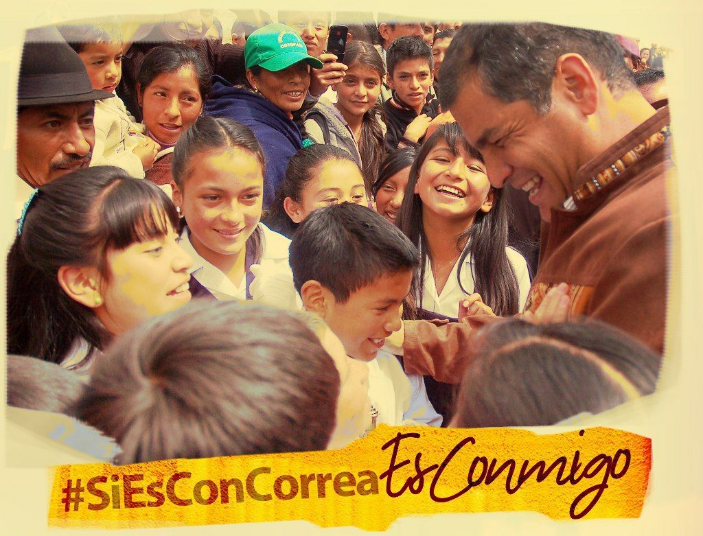 opo_memes's tweet photo. .@MashiRafael Ante la amenaza de prisión preventiva contra Rafael Correa en un proceso manipulado por el poder, decimos a sus perseguidores que él no está solo, tiene un pueblo que lo respalda y que jamás lo va a abandonar! #SiEsConCorreaEsConmigo https://t.co/QtlkD6dmnR