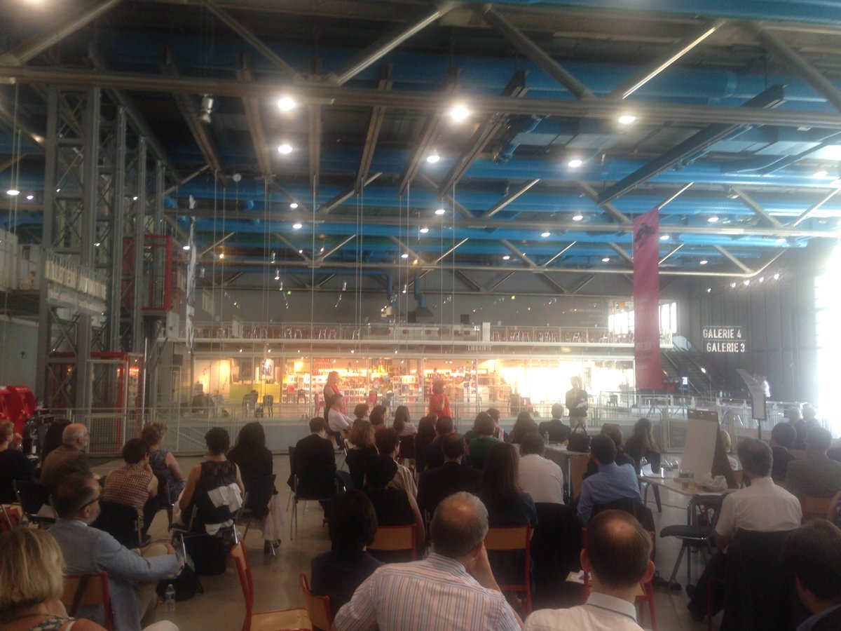 Clôture du #ForumDesCadres sur la #cohesion et la #confiance animé par Turningpoint <a href="/Eduscol/">éduscol</a> <a href="/sup_recherche/">Ministère Enseignement supérieur/Recherche/Espace</a> <a href="/CentrePompidou/">Centre Pompidou</a>