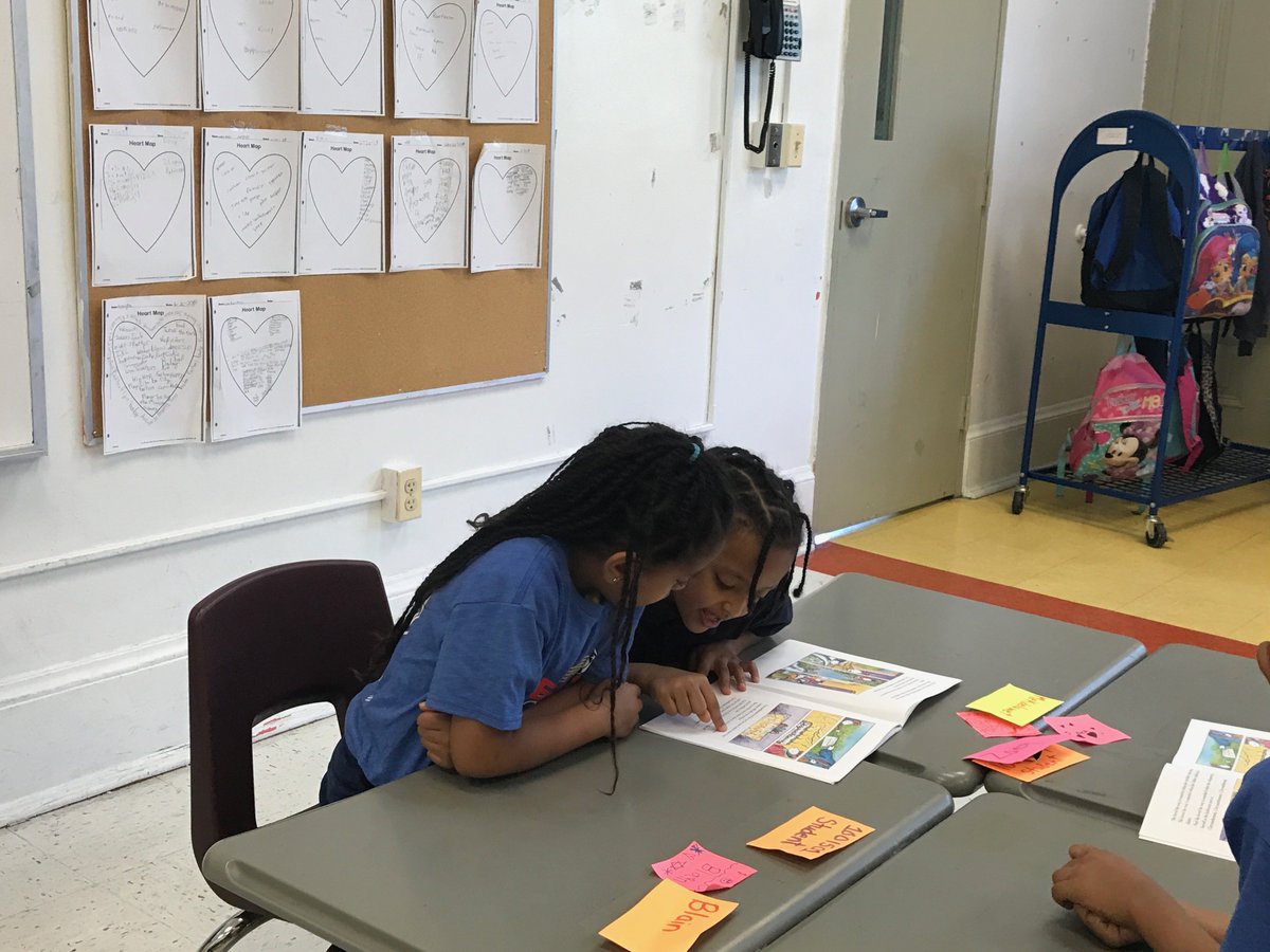 CenterCityPCS's tweet image. Students continue to develop their literacy skills during the summer through Summer Academy at Center City PCS Shaw! #CenterCityPCS #NoSummerSlide