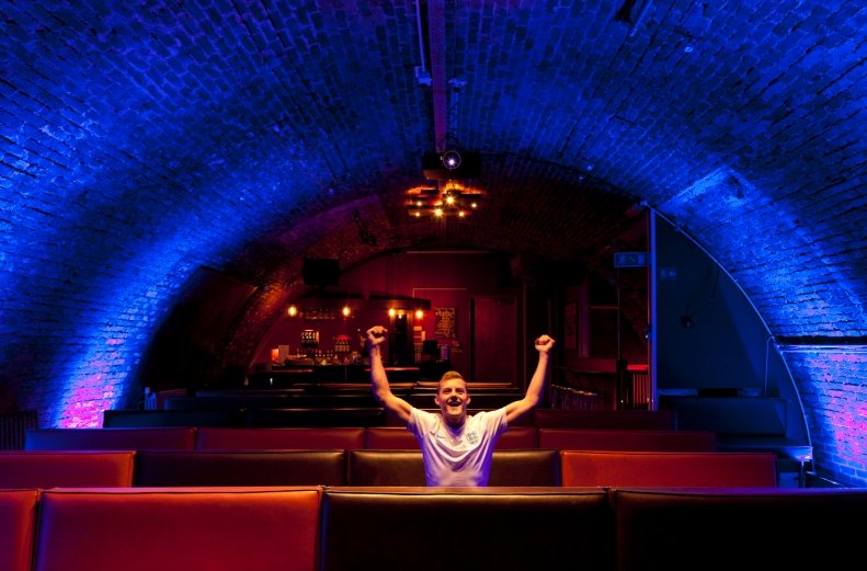 Struggling to find somewhere to watch #ENGCOL? Don't forget there are plenty of great private screening venues in London, like <a href="/WhirledCinema/">Whirled Cinema</a>, where you can cheer on England and watch #HarryKane chase down the #goldenboot. Check them out here: bit.ly/2NiYzKO.