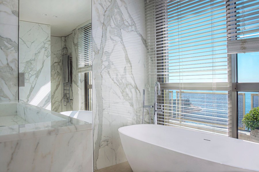 MansionGlobal's tweet photo. A Penthouse Apartment on the Beach in Monaco https://t.co/YYlP6ZUYHv https://t.co/3dyI7soyN6