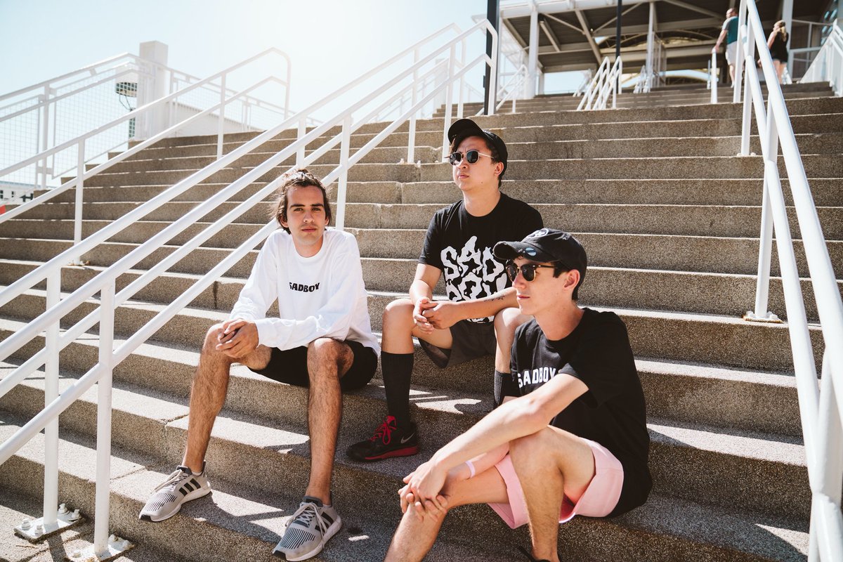 sadboycrew_'s tweet photo. it's hot in st. louis, but @withconfidence_ might be hotter 🔥

🛒 only at @VansWarpedTour 
💥 photos by @thiswildbemis https://t.co/tm49zOoq2D