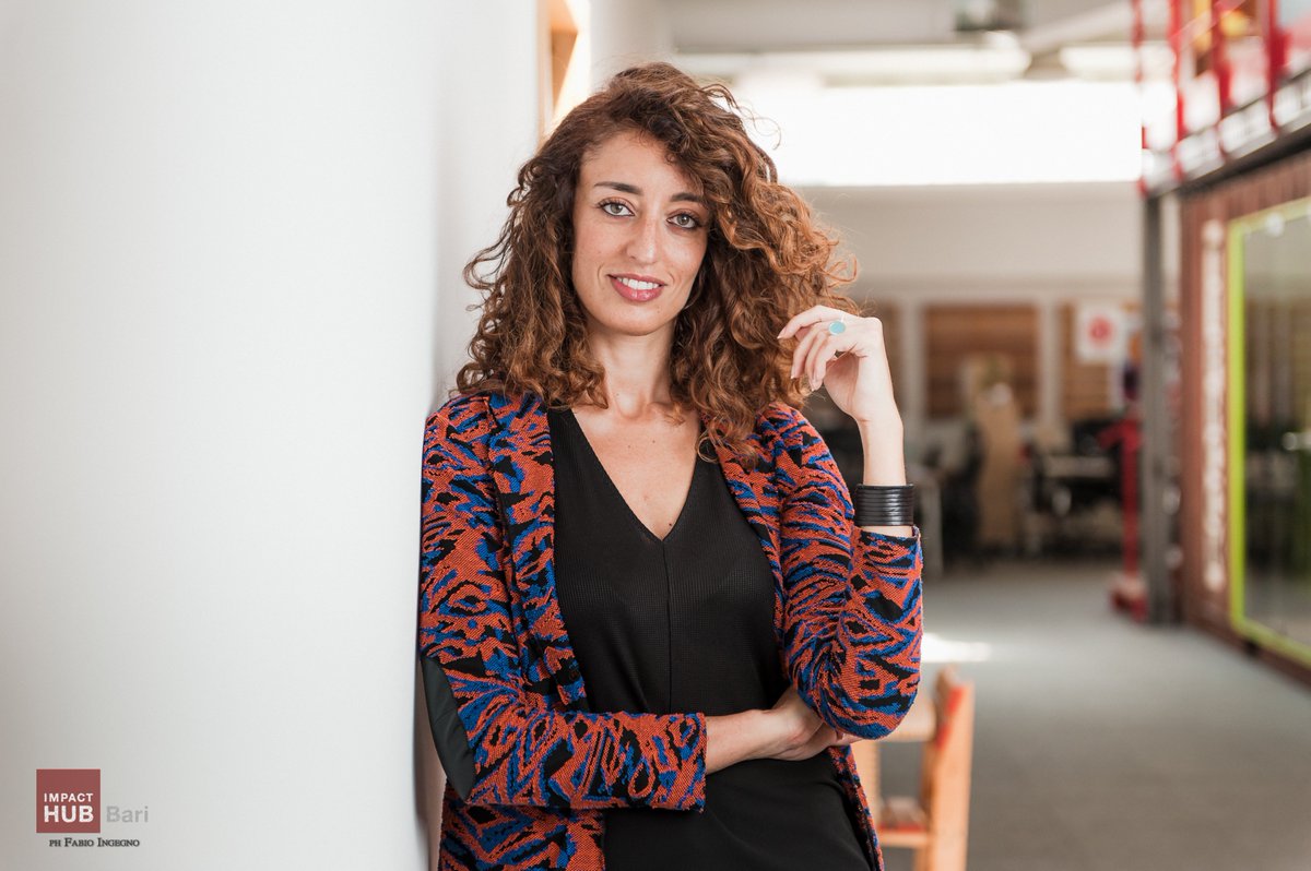 Da freelance a imprenditrice, la coworker Delia Ciriello, founder e direttore creativo dell’agenzia di comunicazione, racconta: “Gambalunga nasce dal superamento di limiti e ostacoli”. Leggi la sua storia: bit.ly/2tSstxx
#coworker #coworking
