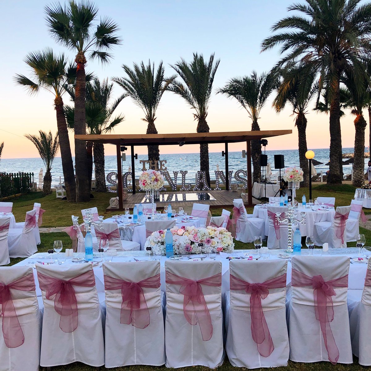 MirtoNicou's tweet photo. It takes real planning to organize this kind of chaos!! 🌹
.
Decorations: @paperflowersCy 
.
Dj: @djmusicmatterscyprus
.
Venue: @GoldenBayCyprus https://t.co/y1KWr4qBAY