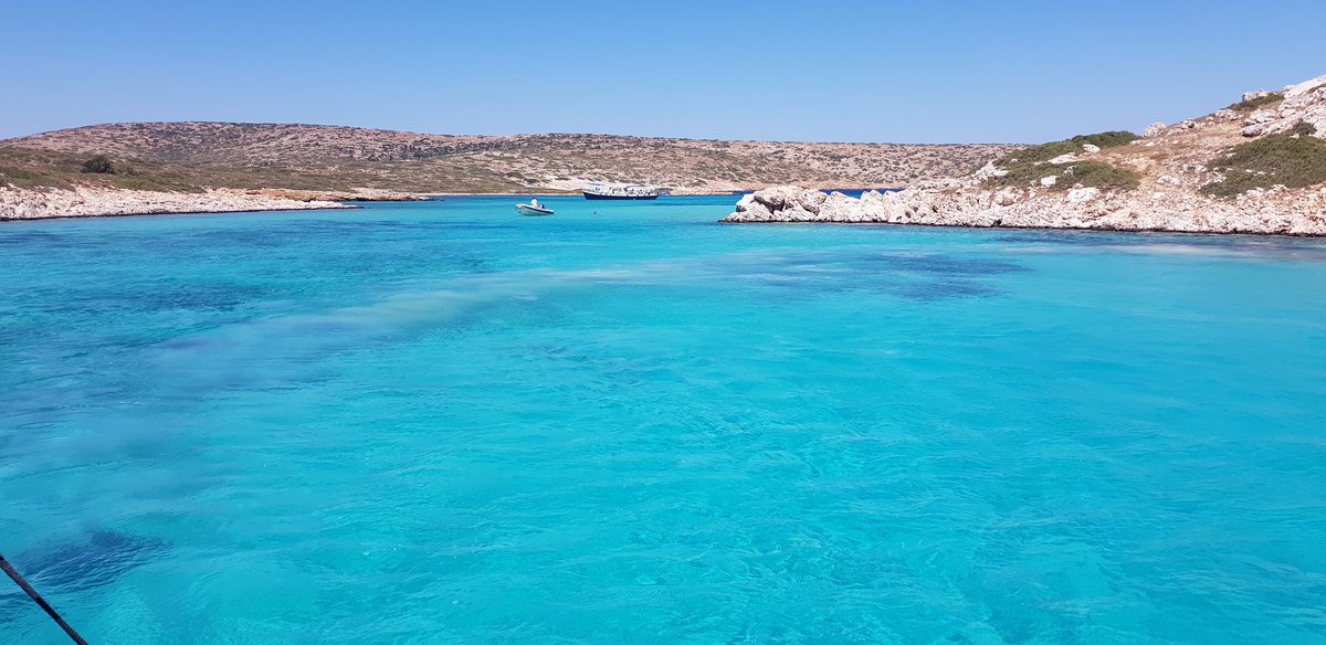 avventurosara's tweet photo. Era vero quello che era scritto "an unforgettable axperience..."⛵ escursione con la tradizionale sail-boat ⛵Rena. Visita di 5 isole. #Lipsi   #girolipsi #isoladeacalipso #nofilter https://t.co/UmvYIEOeTt