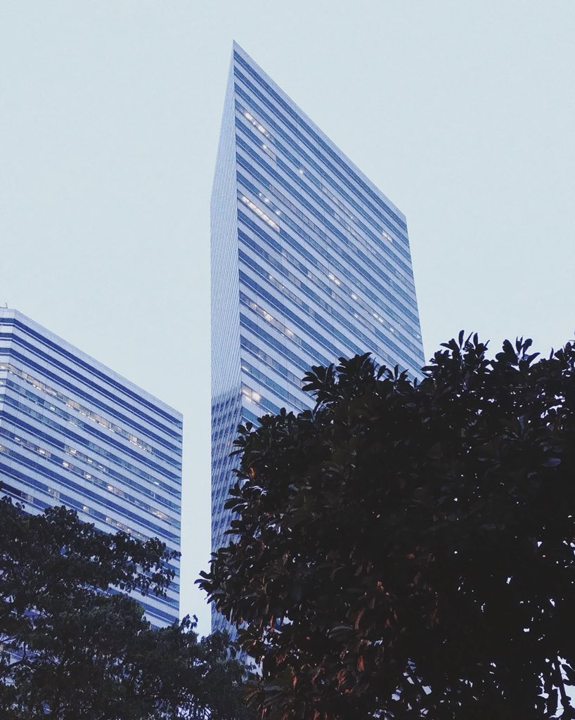 SYSPRO's tweet image. “Simplicity is the ultimate sophistication” _ Leonardo da Vinci. Future-proof your business and experience the power of simplicity. Request a demo today! Beautiful simplicity represented in this image from our Singapore office 🏙 Happy #ArchitectureTuesday @SYSPRO_Asia