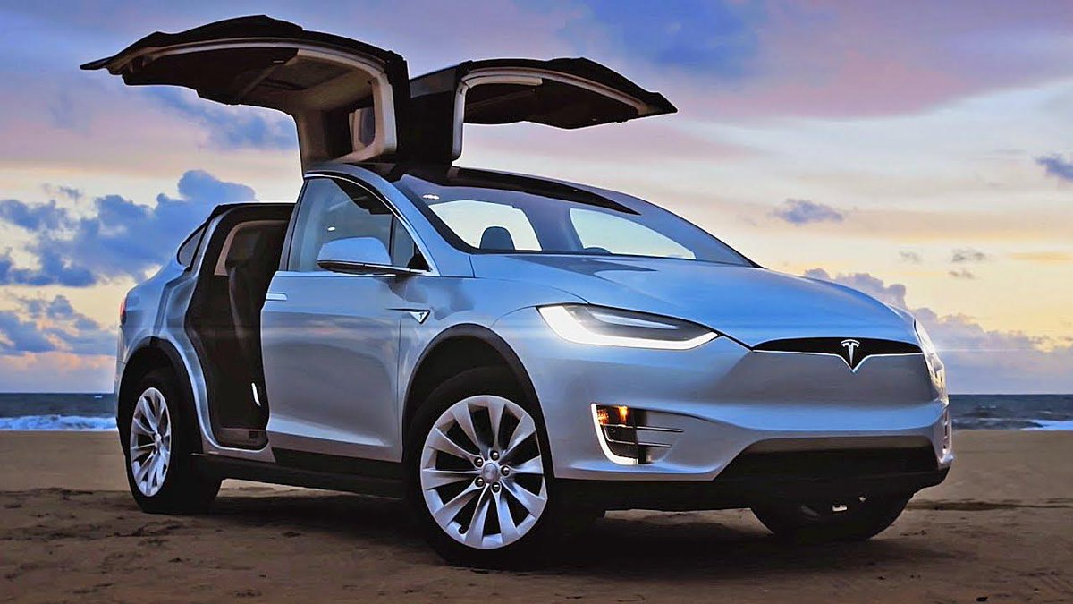 ElInformanteMX's tweet photo. La compañía #Tesla logró fabricar 5,000 unidades del #Model3 en tan sólo una semana, a pesar de esto, su jefe de ingeniería #DougField dejo su puesto.
https://t.co/Qxyzm64brJ https://t.co/IuH9kp46kf