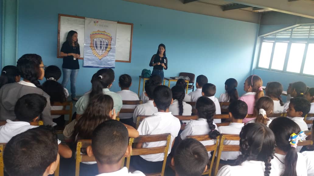 REDIP ORIENTAL/DELEGACION A/Sub-Delegación El Tigre/  funcionarias adscritas a esta oficina realizan charla en la unidad educativa Dr. Jose Maria Vargas, sector San Antonio, El Tigre, relacionada con la responsabilidad penal de niñas, niños y adolescentes.