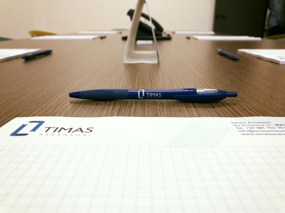 hurryupstudio's tweet photo. Orgogliosi di esser al fianco della @Timas Ascensori.
In bocca al lupo per il nuovo inizio e grazie a Davide D'Amico per la fiducia in noi riposta. https://t.co/Tm9zbPJvZ3