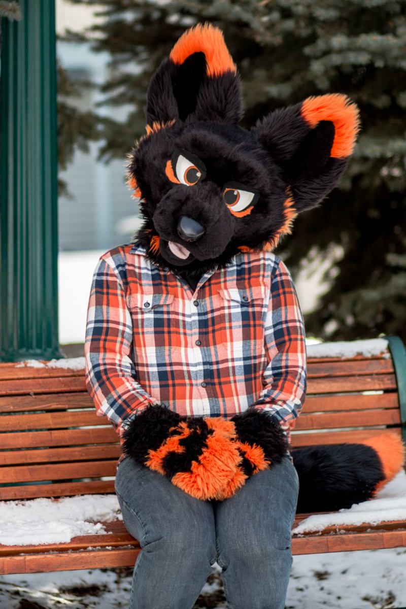 Also, you may have noticed I'm not the most active poster here, Im'a try and change that. In the meantime have some pics taken by the amazing <a href="/squeaknslip/">Kevyn Otter</a>