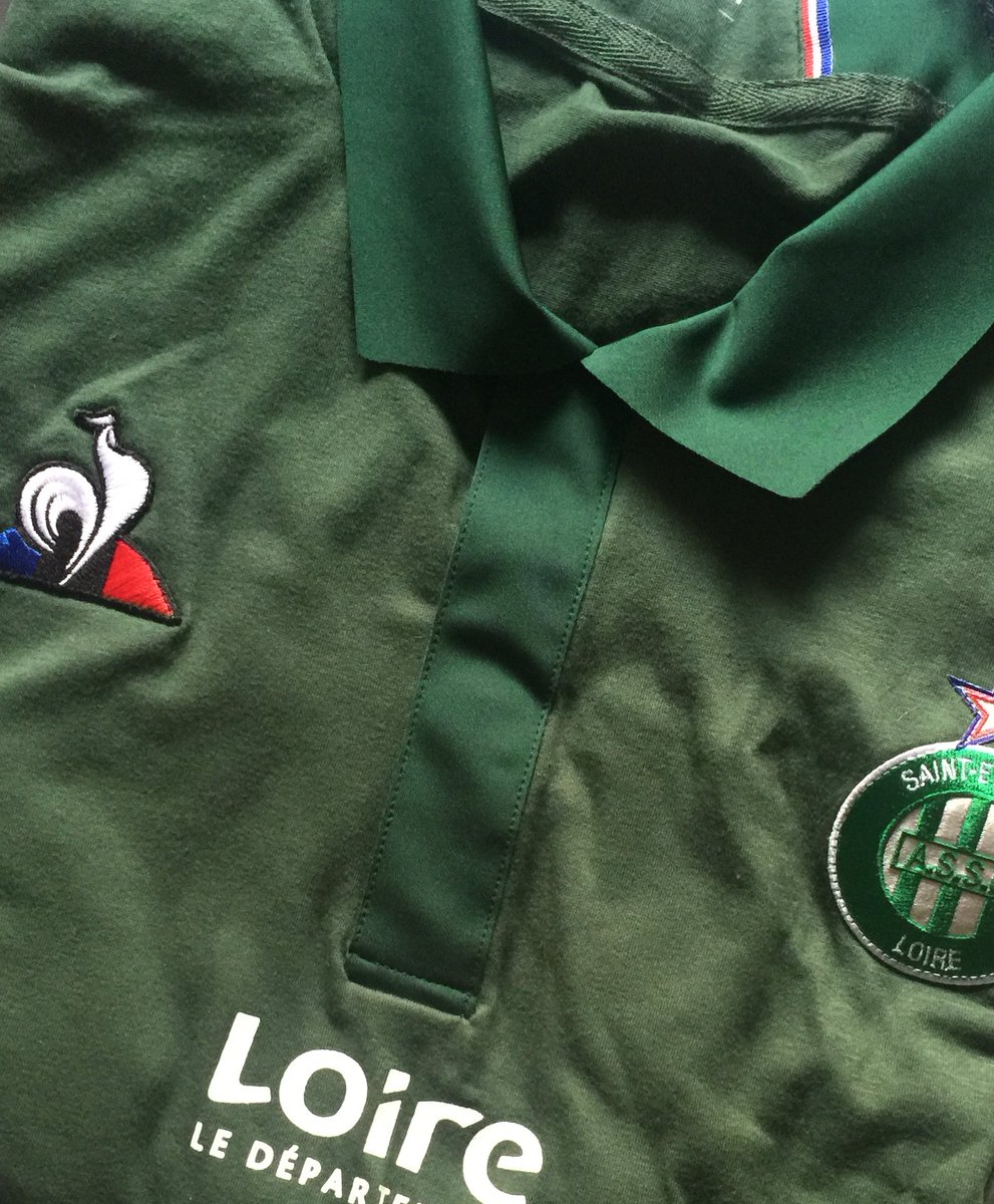 #ASSE #TeamASSE [RT+Follow]
Y’a pas que la Coupe du Monde dans la vie! Y’a aussi les verts! Et qui dit nouvelle saison, dit nouveau maillot... Et qui dit nouveau maillot dit... Cadeau! TaS au coup de sifflet final de Lens / Sainté le 21/07 à 21h! 🎁⚽️