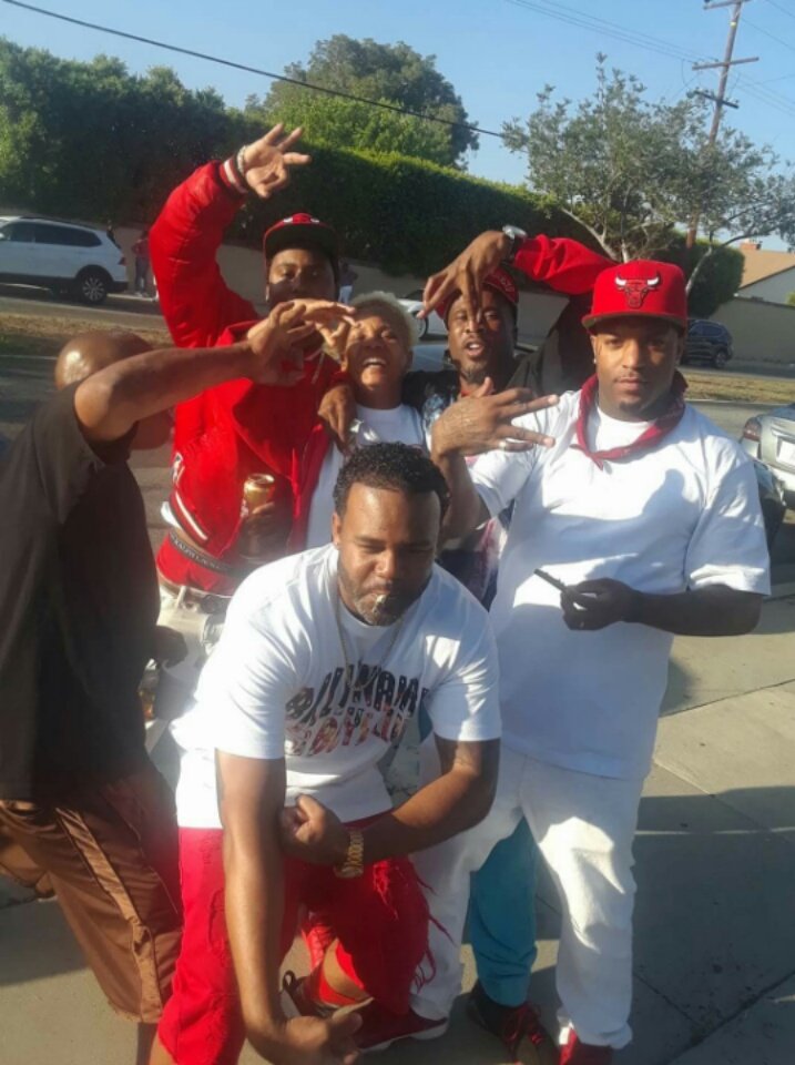 PFunk00564637 tweet picture