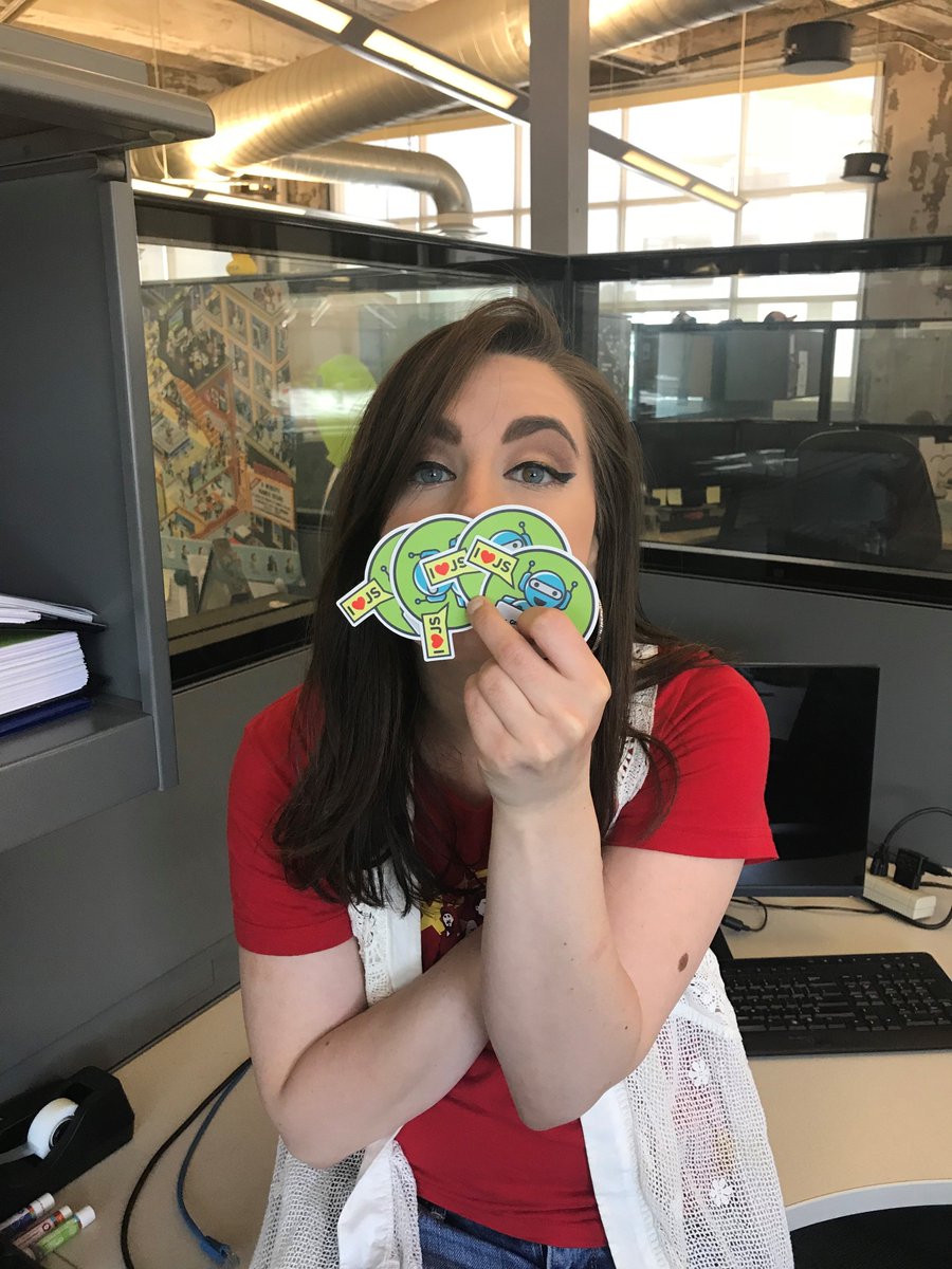 MESCIUS_inc's tweet photo. With the slap of a sticker, you could win free stuff! Show us where you stuck your "I love JavaScript" sticker and we'll send you FREE SWAG.
Includes: 2 t-shirts, beanie hat, socks and more!
#fluentconf #SWAG #free #contest https://t.co/7fCrltT6z2