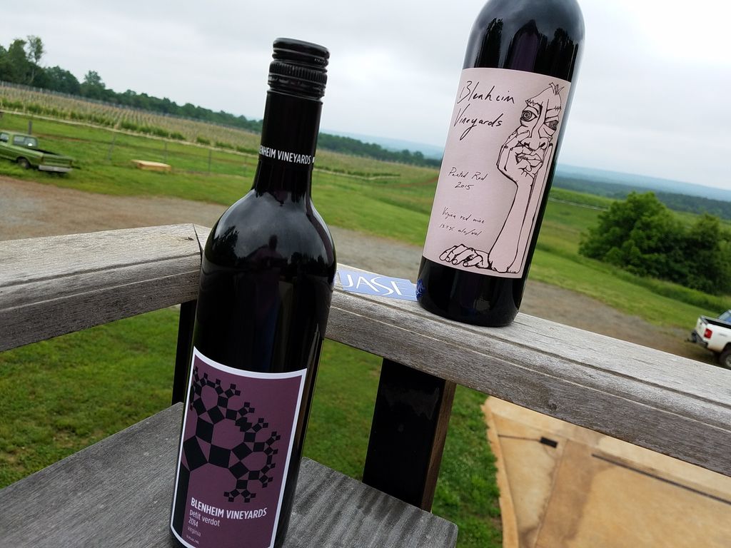 JASEonTap's tweet photo. #wherehasjasetakenyou? I think we saw #DaveMatthews. #BlenheimVineyards #Charlottesville #virginiawinery #jasecreative https://t.co/iJa8AGJwhe