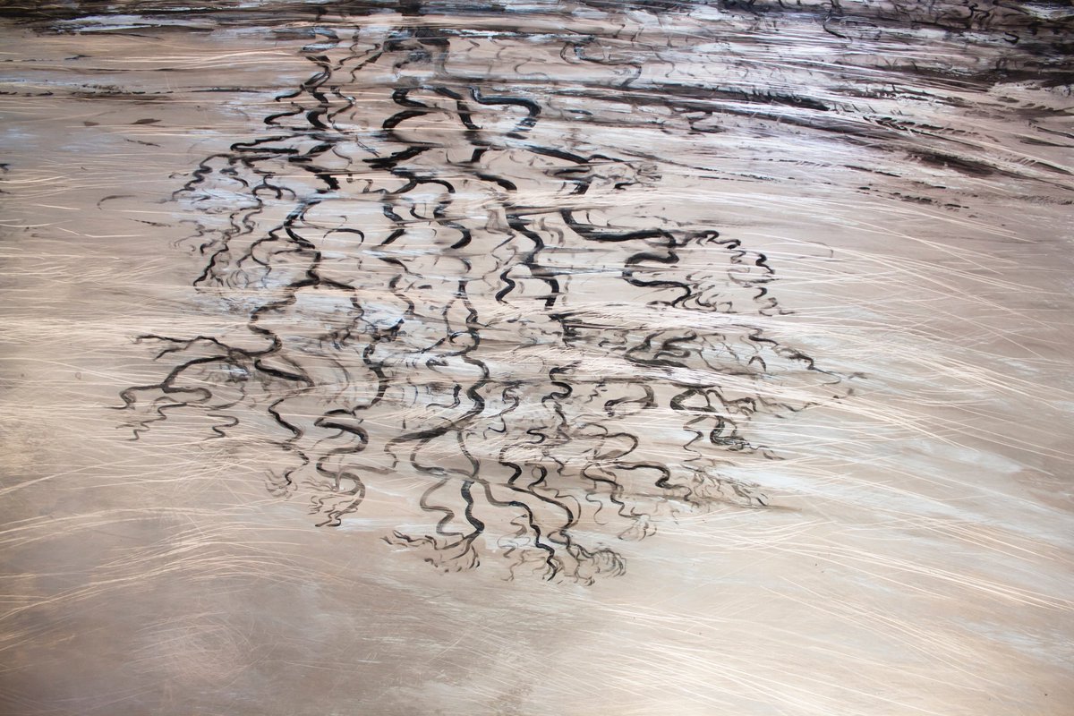 Artistchanda's tweet image. Up on the walls now, all set for tmro. See the light shimmer on these silvery panels, alive with washes, garnished with paint and etched to catch the light from different angles.