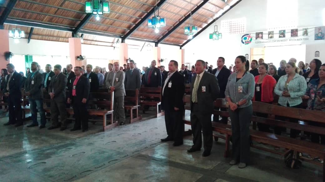 #03Jul La Delegación Estadal Aragua, hoy en eucaristía ante el Dios todo poderoso, el #CICPC Aragua dando gracias por la vida, la salud, la institución, la seguridad y por el talento humano que lucha día a día por la paz de Venezuela. Dios con nosotros!