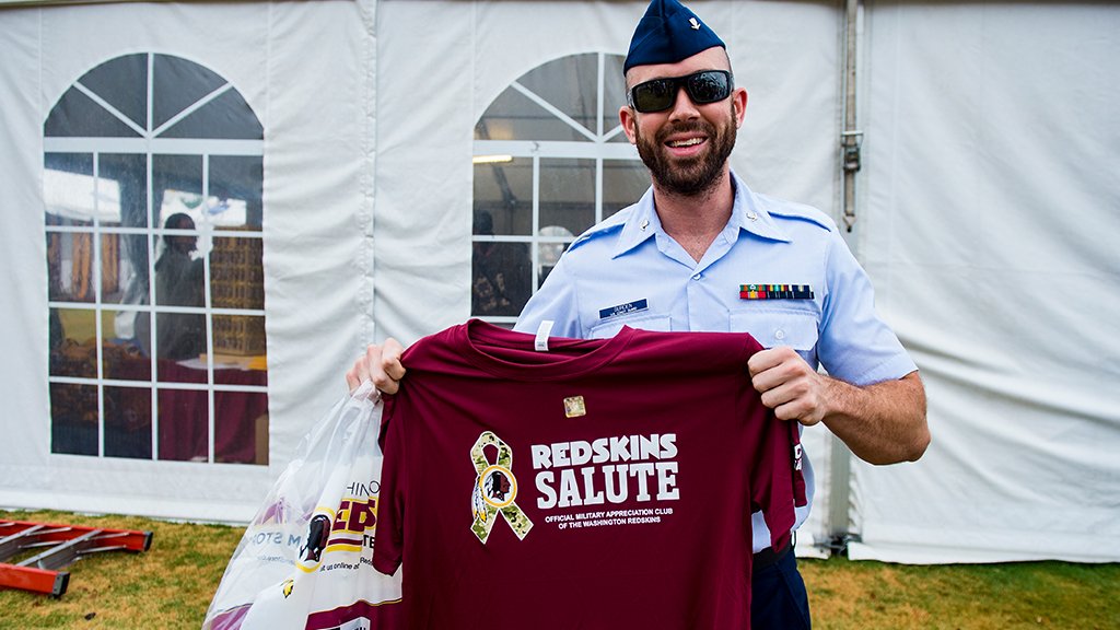 redskins military jersey