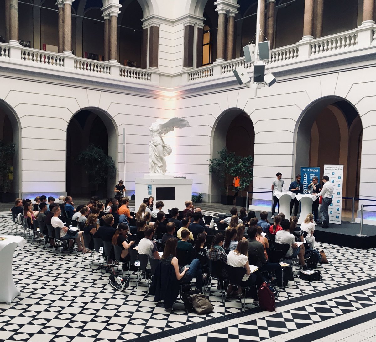 ZEIT Veranstaltungen tweet media