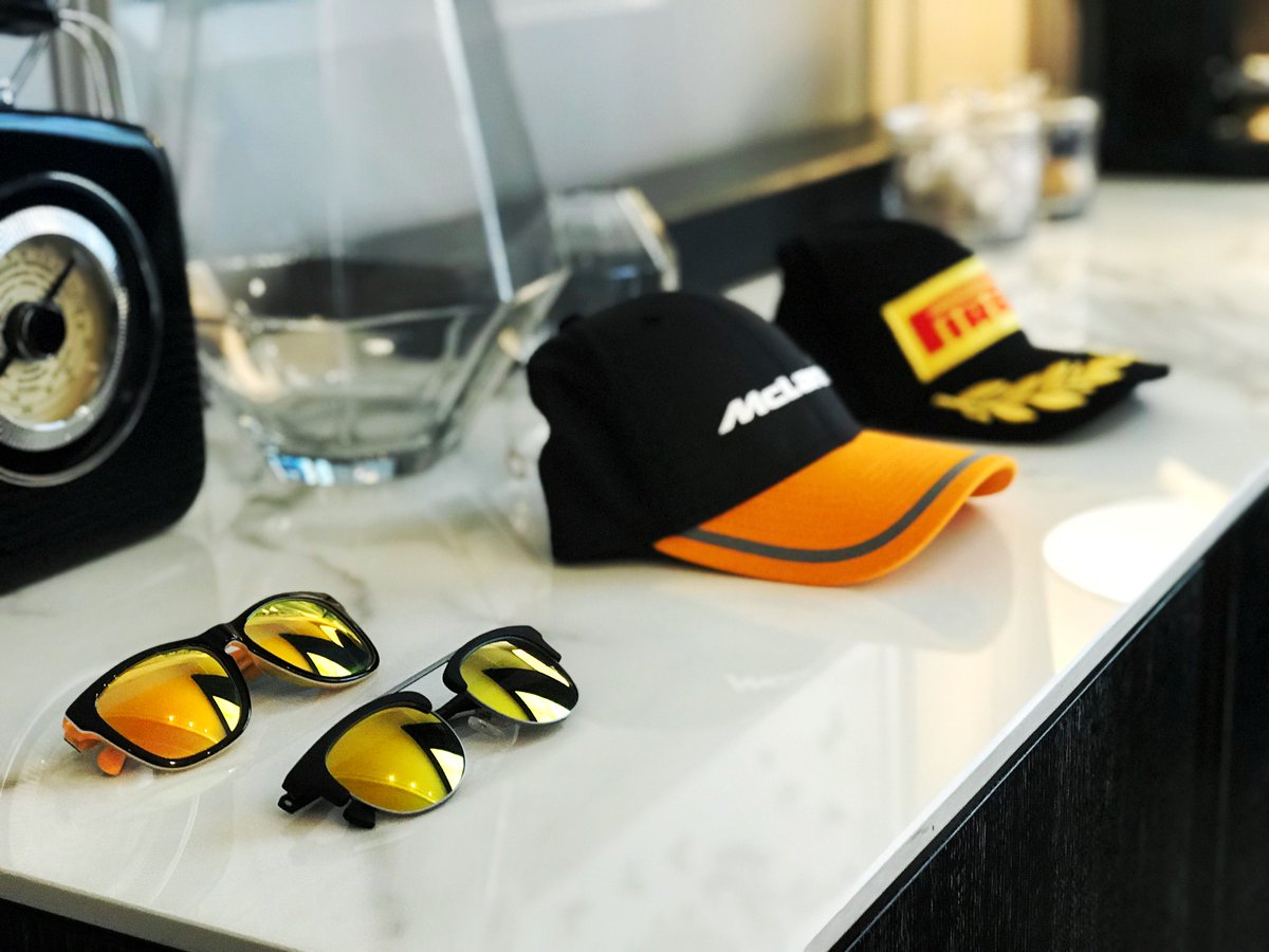 McLarenF1's tweet image. Get into the Silverstone spirit with a stay in this awesome McLaren themed suite at the @TrafalgarSW1 courtesy of our friends at @HiltonHonors: mclrn.co/HiltonGBStay #BritishGP 🇬🇧