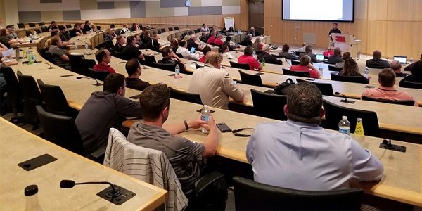 CARSTARAutoBody's tweet photo. Our Spring EDGE Performance Group meeting was a massive success and continues to drive our strong performance. Special thanks to our vendor partners @3M_Collision, @BASF, @Axalta, @SherwinWilliams, #Evercoat, #NCS, @MatrixWand, #TeamSafety, &amp; @GarmatUSA. https://t.co/SrRsJP1mkW https://t.co/bEFkepebnB