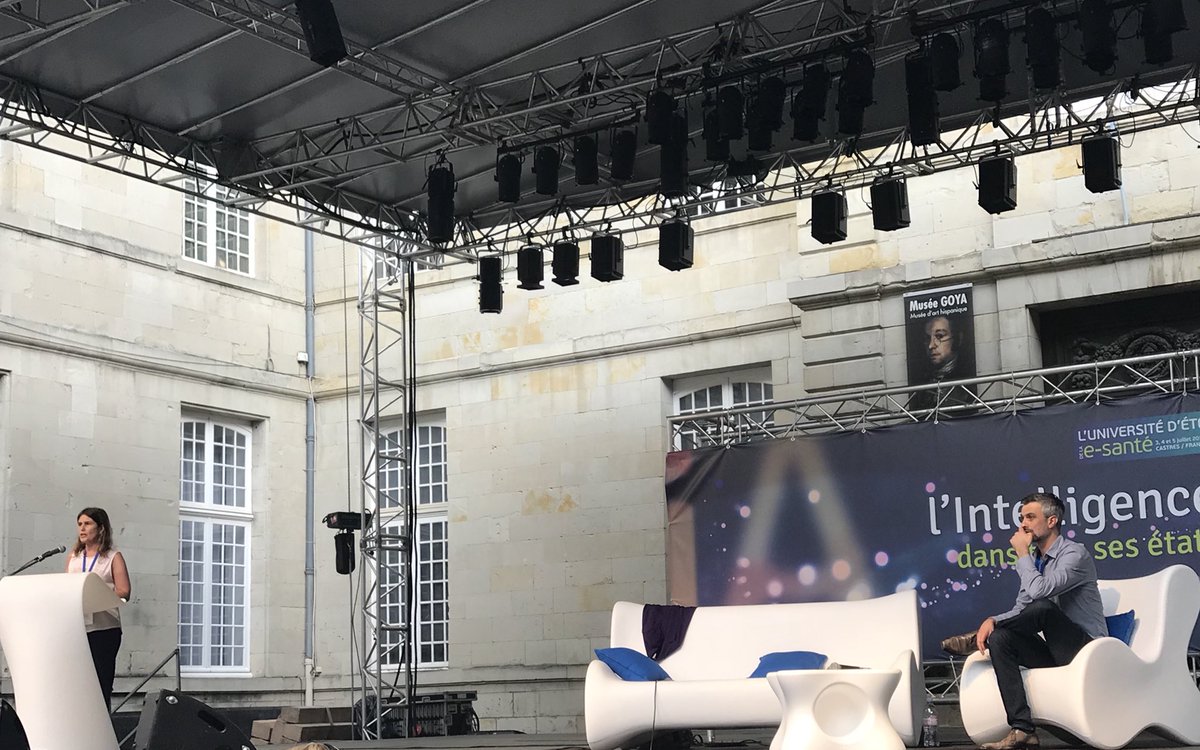FlashTweet's tweet photo. ✅#UEES2018
#Tech et #Santé :
« On est dans la #2e vague, tournée vers les patients avec les #app, l’#IoT, les #algo » @balague à l’#UnivEsante de #Castres.
« Mais la plus grosse révolution à venir est le sequençage du #génome »
#Santé #TransfoNum #Innovation #DigitalHealth https://t.co/kFhpIynXue