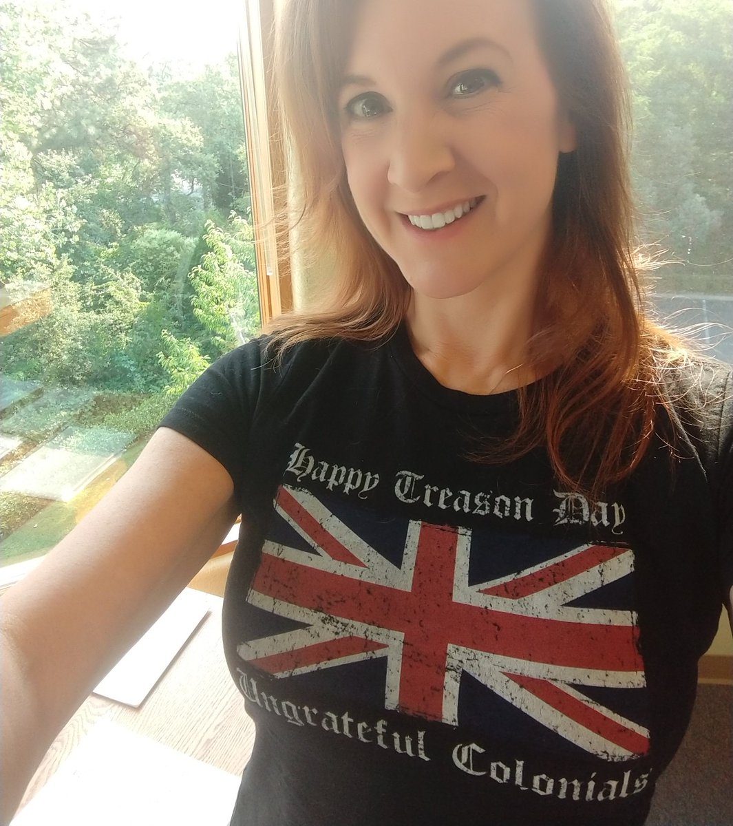 WritingLyon's tweet photo. Happy Treason Day, Ungrateful Colonials! 😉 #asmdss #HappyTreasonDay #FourthOfJuly @asmdss 🇺🇸🇬🇧 https://t.co/dMILRpNofr