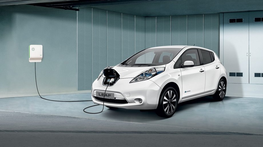Mobilize_FS's tweet photo. #RCIBSLive Challenge n°3 #CityMakers : Comment garantir aux chauffeurs la recharge de leur véhicule électrique ? Avec @Yusotech, @Paris https://t.co/PWucC5x8Da