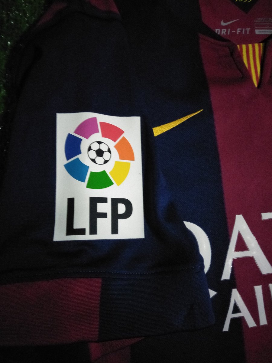 GloryFootball's tweet photo. WtS, Barca home 14/15,size L, mint, all original (nameset +patch)  ,harga 800k, sms/WA 08551057848 https://t.co/HO5IhyYicC