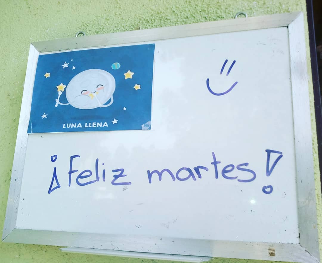 SMSpanishSchool's tweet photo. Have a good day!
😊🌕
.
.
.
#fullmoon
#learnspanish
#studyspanish
#learnspanish 
#sanmarcos
#lakeatitlán
#guatemala
#haveagoodtuesday https://t.co/bdBqPUdNbz
