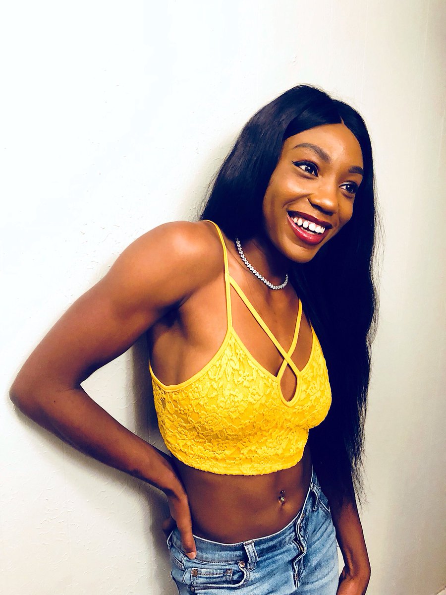 itsDae1k's tweet photo. Yeah, I'm the reason why you always getting faded 💛 G E N U I N E https://t.co/KUMPOgsmU9