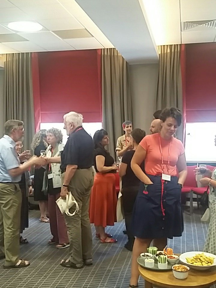 BritArchAssoc's tweet photo. It's our @IMC_Leeds reception! Can you spot a medieval art history celebrity?

There's breadsticks and thousand island dressing. It's very fancy. #IMC2018 https://t.co/GUoMiqd08K