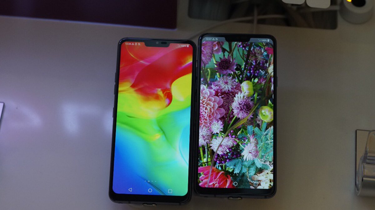 Telcel's tweet photo. ¡Sumérgete en un mundo más brillante con el nuevo #LGG7ThinQDayMx!
􏰆 6,1’’ QHD+
􏰇 ROM 64 GB (expandible hasta 2 TB)
 RAM 4 GB
􏰈 Snapdragon 845
􏰃 8 MP frontal
􏰃 Cámara dual 16 MP + 16 MP gran angular
https://t.co/8FkJ5gvdaS https://t.co/o1KqFbzlV6