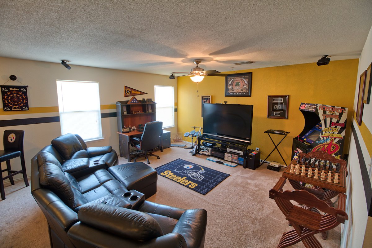 AtolerTXRealtor's tweet image. Just Listed!  7606 Bismarck Lk, Converse TX 78109 $215,000 7606bismarcklake.nicefamilyhome.com/mlsmax/home.htm
my.matterport.com/show/?m=gtjwjM…